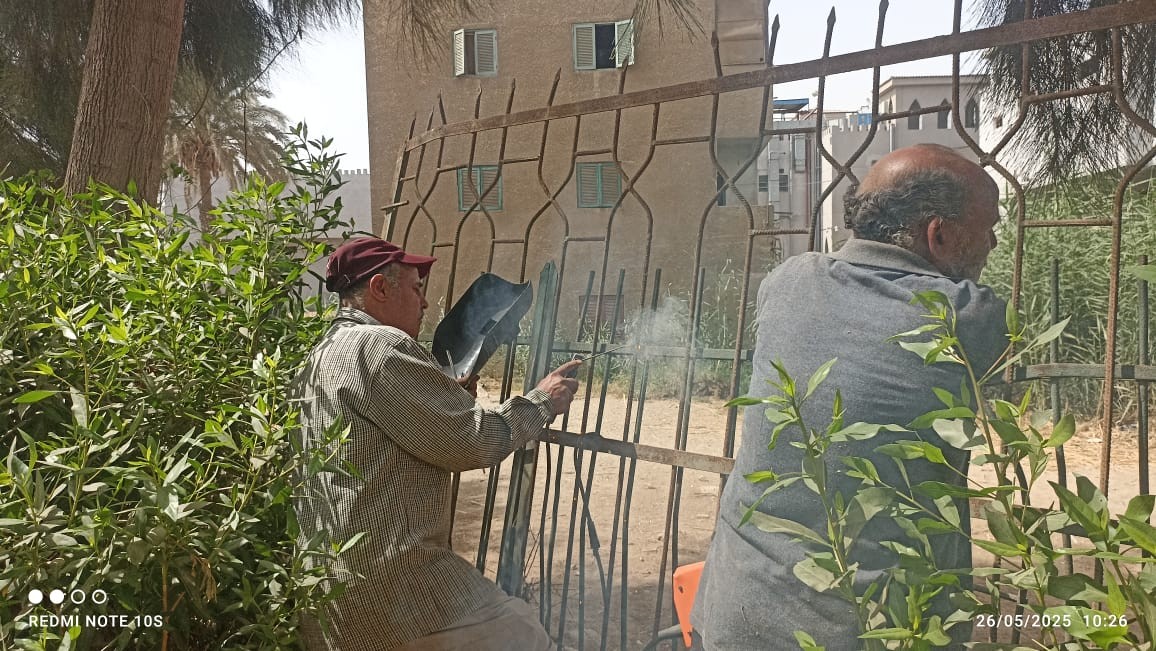 صيانة الأسوار_1 صيانة الأسوار_1