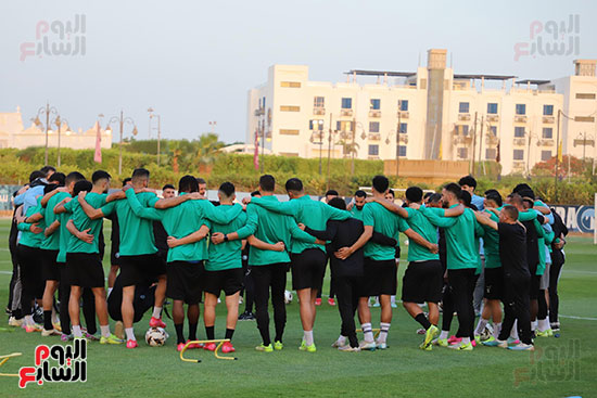 بيراميدز يختتم تدريباته اليوم استعدادًا لمواجهة صن داونز في نهائي أفريقيا (10)