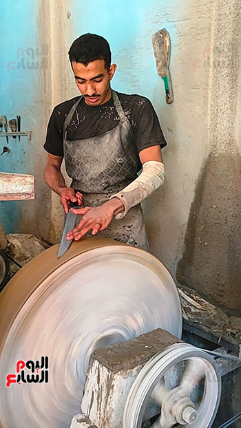 عملية-السن-على-حجر-الماء عملية-السن-على-حجر-الماء