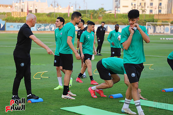 بيراميدز يختتم تدريباته اليوم استعدادًا لمواجهة صن داونز في نهائي أفريقيا (13)