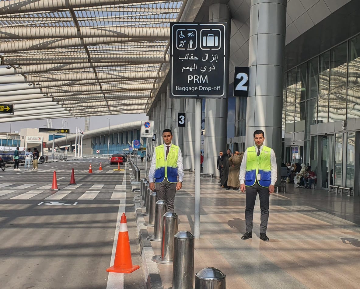 مطار القاهرة يوفر خدمة جديدة لتسهيل إجراءات السفر مطار القاهرة يوفر خدمة جديدة لتسهيل إجراءات السفر