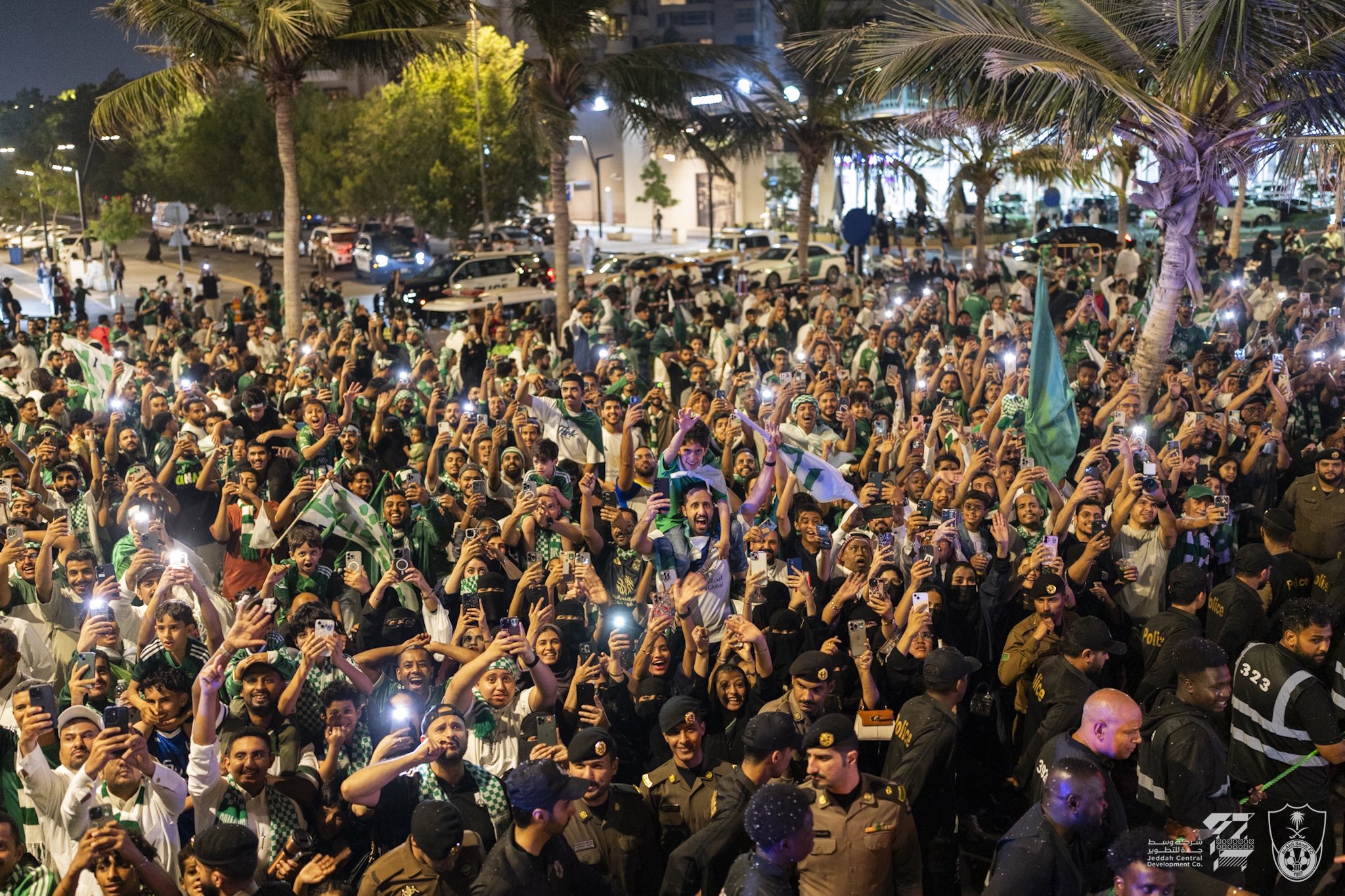 جماهير الأهلي جماهير الأهلي