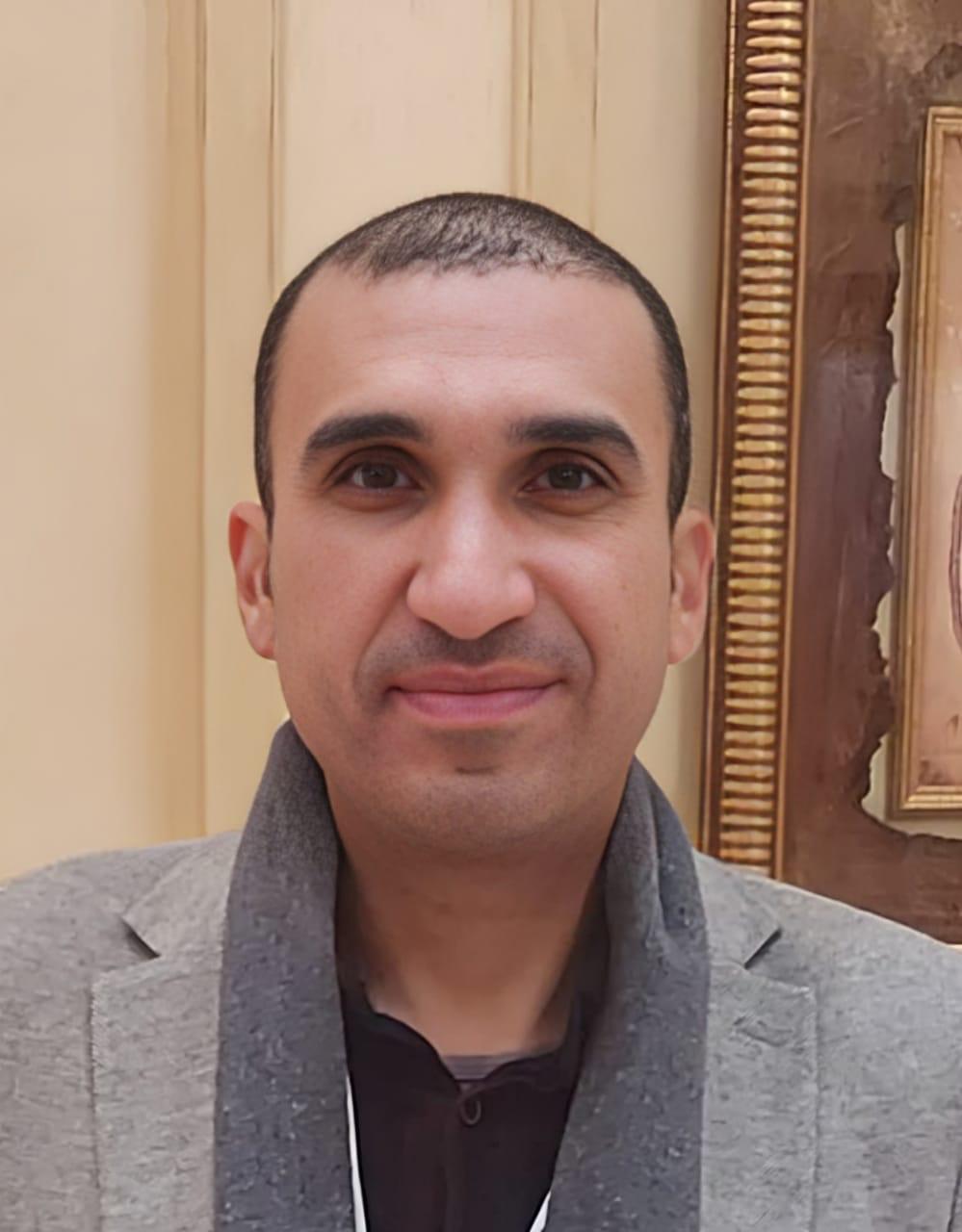 عمرو البطا
