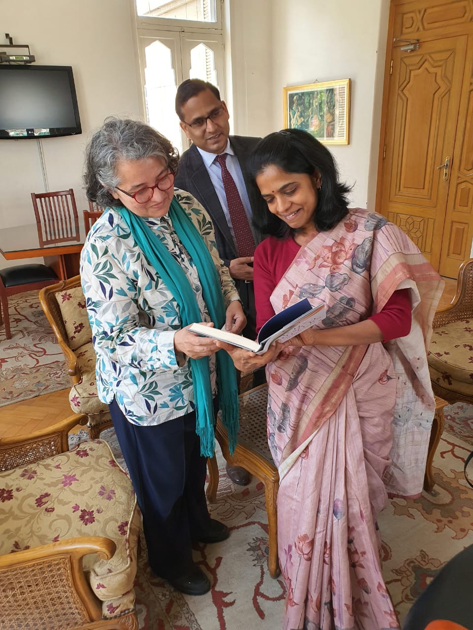 جانب من الزيارة