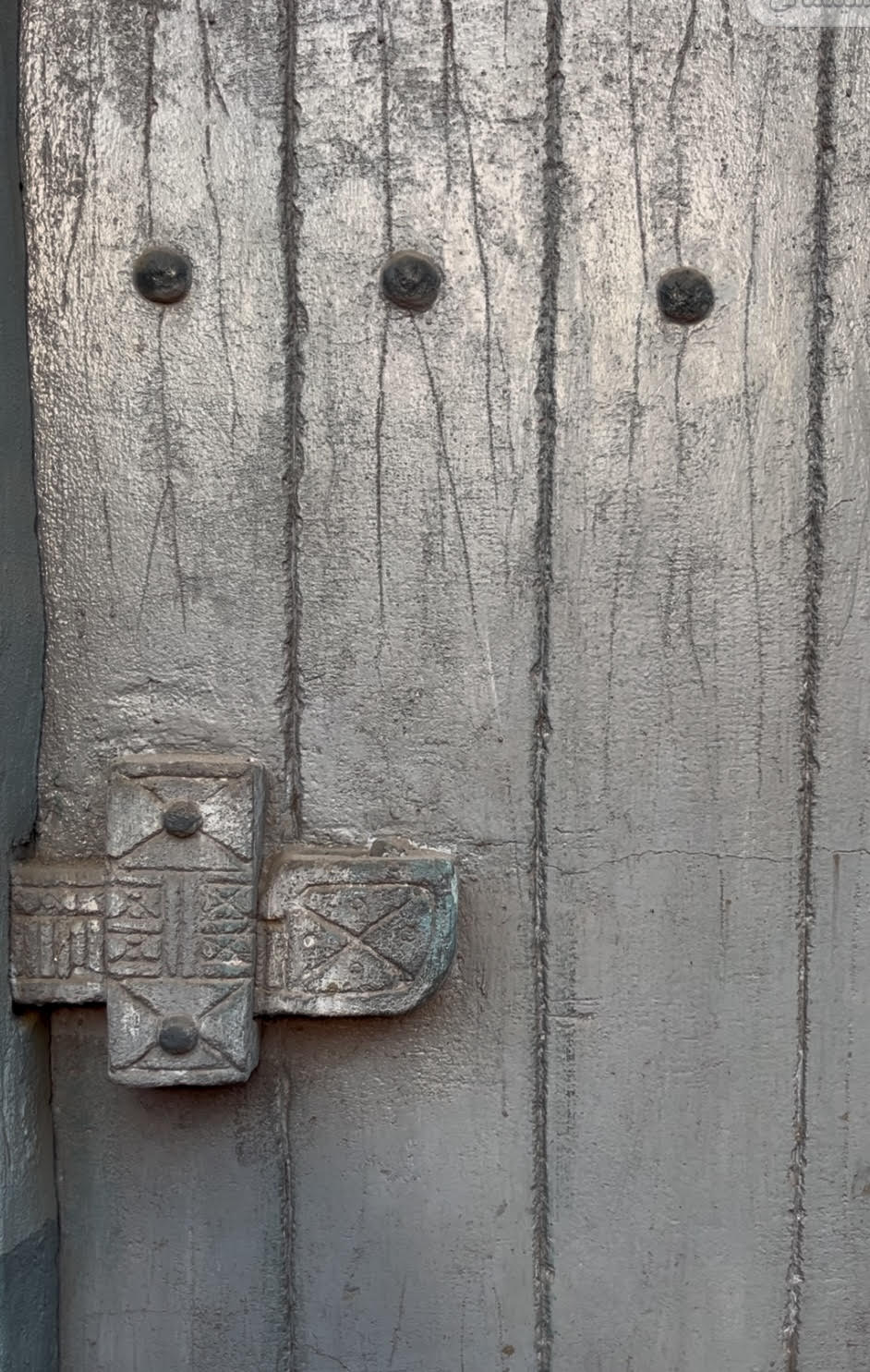 جانب من الجداريه (1)