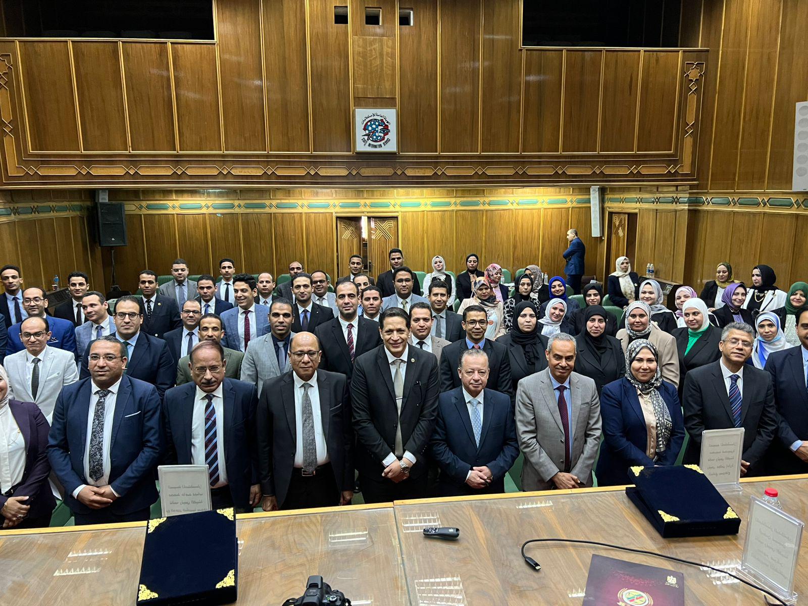 جانب من ختام ورشة إشكاليات التحقيق والتصرف (4)