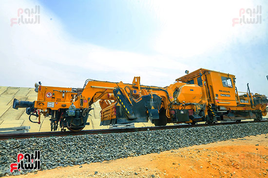 جولة على محطات القطار السريع (11)