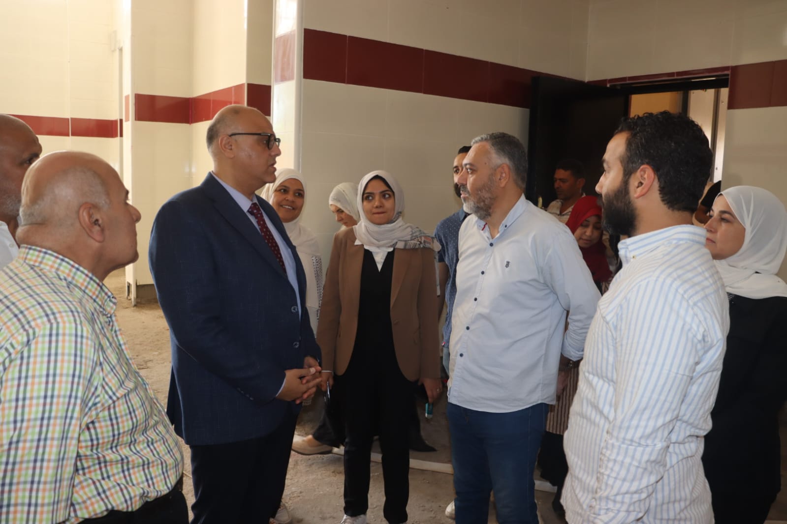 خلال الجولة