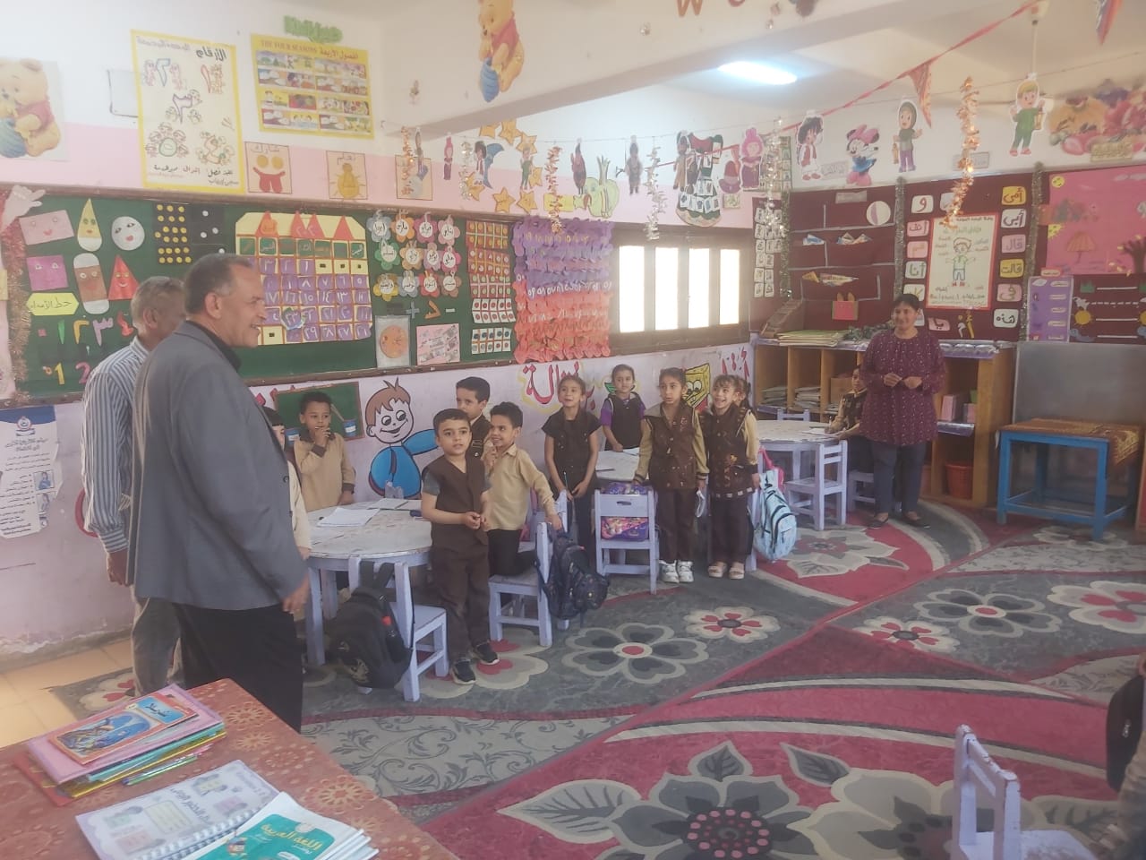 جانب من الزيارة والتفقد