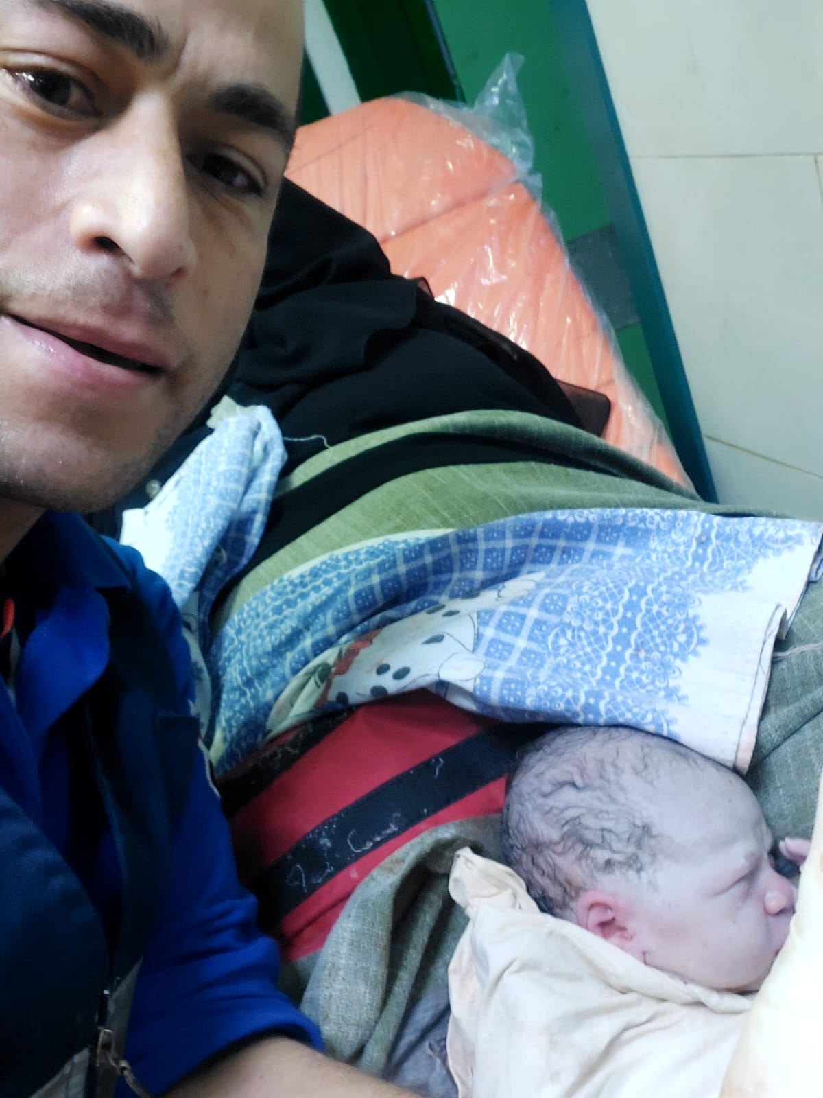 الطفلة عقب نقلها لمستشفى كفر الشيخ العام