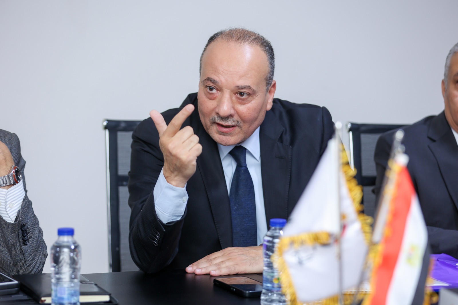 اجتماع حزب الجبهة الوطنية اجتماع حزب الجبهة الوطنية