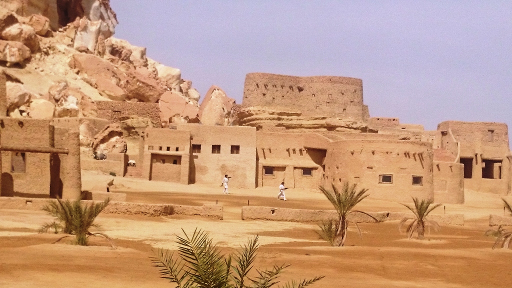 احد اشهر واغلى  فنادق سيوة على الطراز البيئي