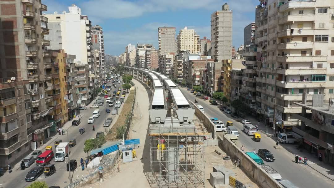 أعمال الخوازيق لأساسات وأعمدة المسار العلوى أعمال الخوازيق لأساسات وأعمدة المسار العلوى