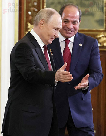 الرئيس عبد الفتاح السيسى والرئيس الروسى بوتين الرئيس عبد الفتاح السيسى والرئيس الروسى بوتين