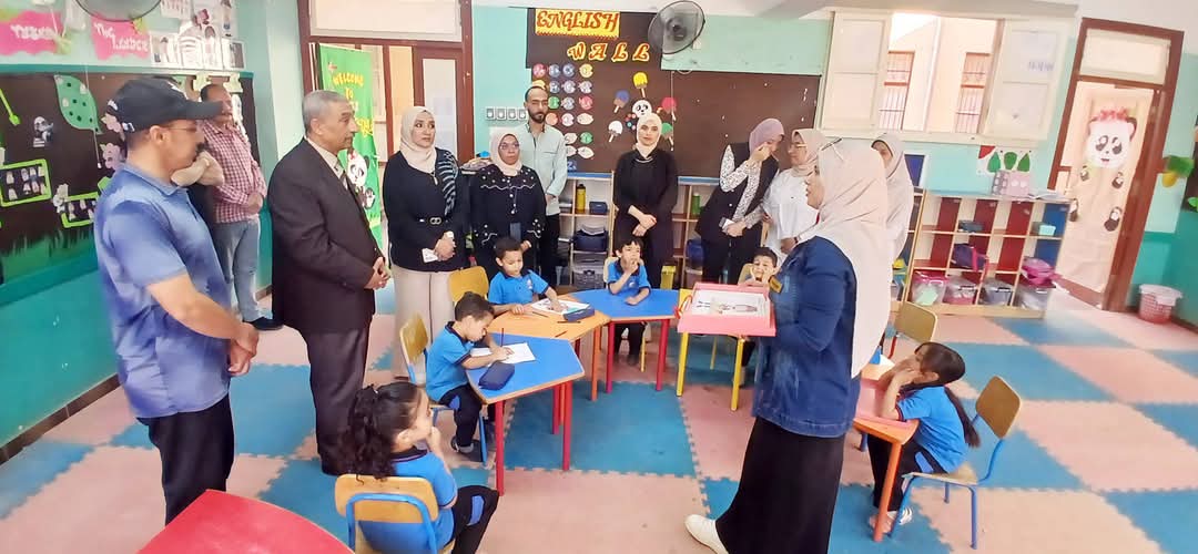 خصومات كبيرة على رسوم الدراسة لتشجيع أولياء الأمور خصومات كبيرة على رسوم الدراسة لتشجيع أولياء الأمور