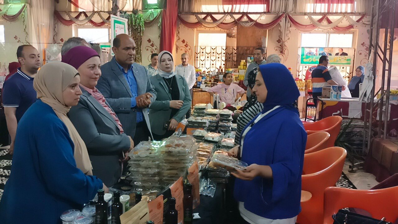 جانب من المعرض بدسوق