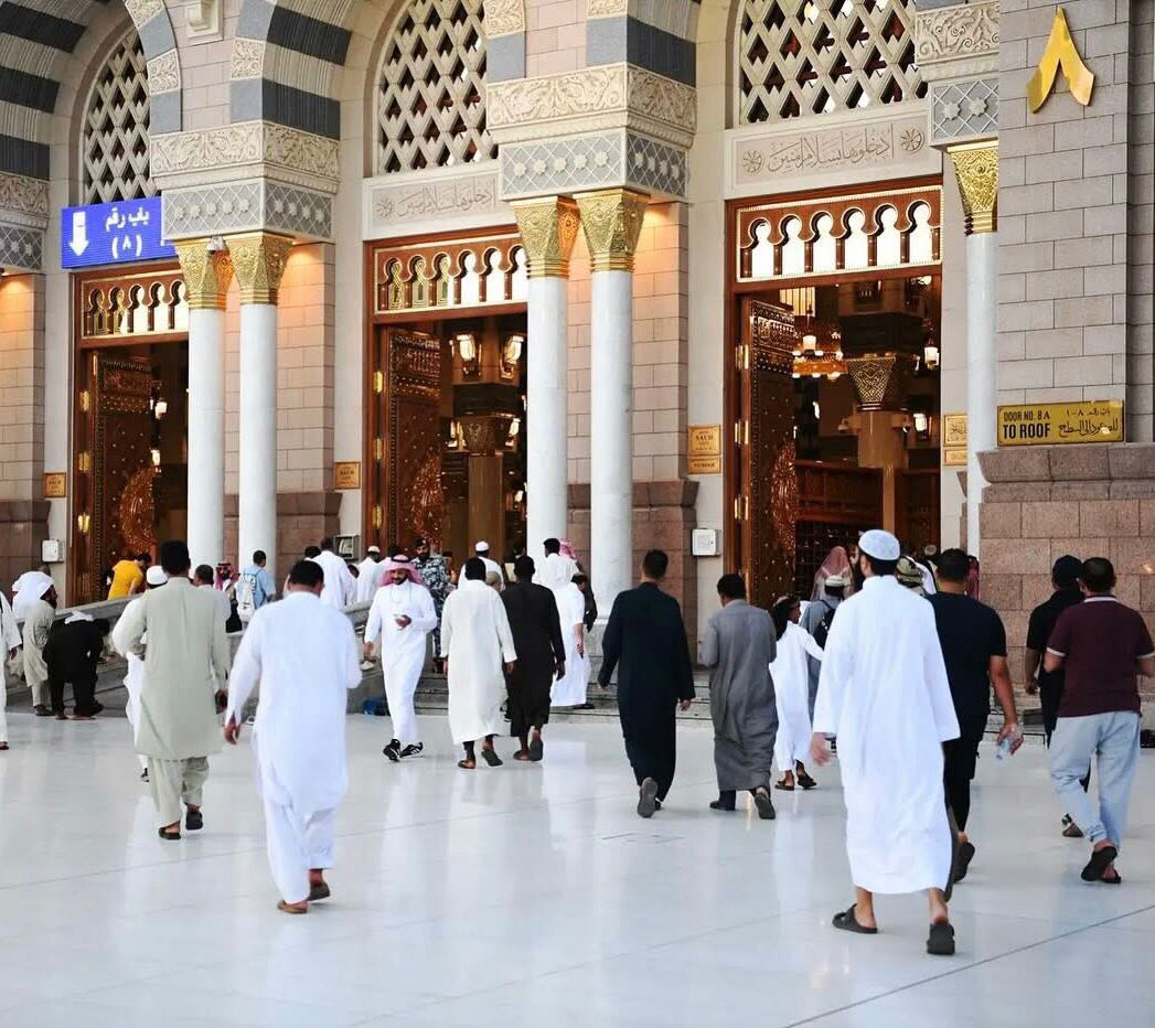 الحجاج القادمين من مكة المكرمة (2)