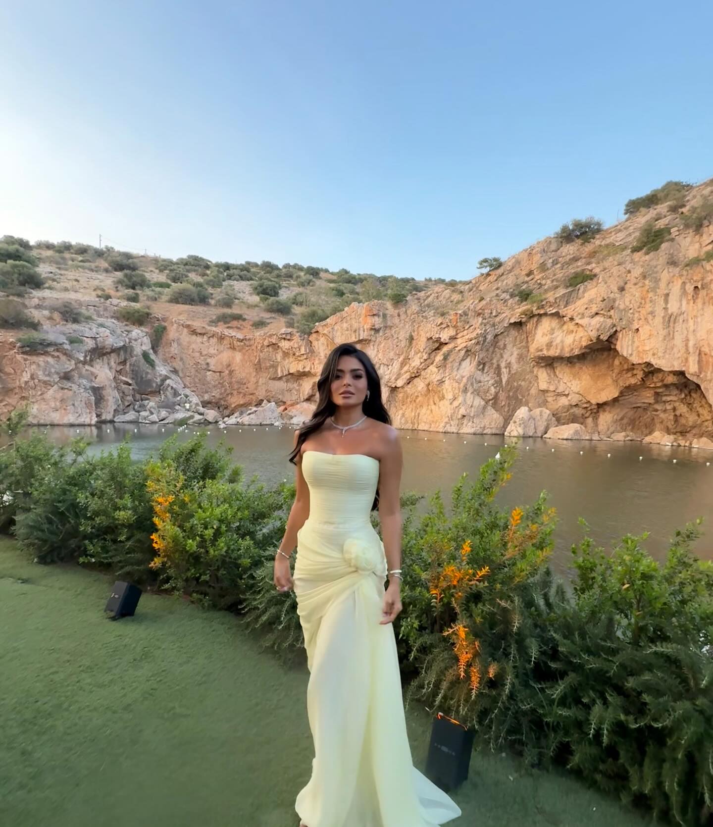 أسماء جلال من فرح أمينة خليل أسماء جلال من فرح أمينة خليل