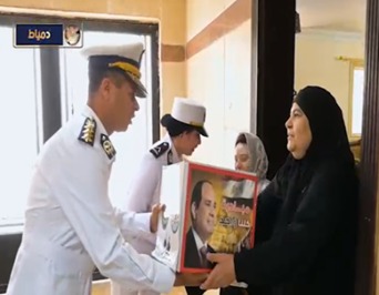 الداخلية ترسم البسمة على وجوه الأسر الأكثر احتياجا (6)