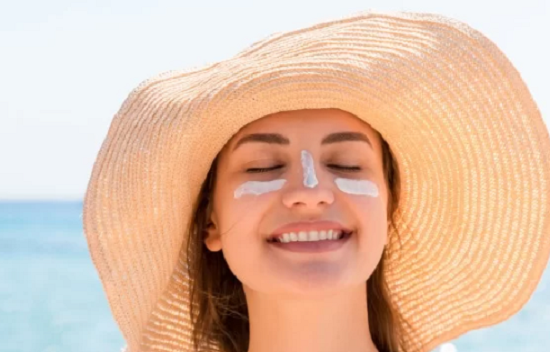 استعمال كريم واقي الشمس