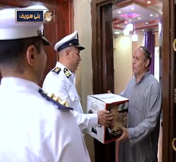 الداخلية ترسم البسمة على وجوه الأسر الأكثر احتياجا (3)