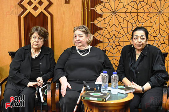 من عزاء الاذاعية هدى العجيمى من عزاء الاذاعية هدى العجيمى