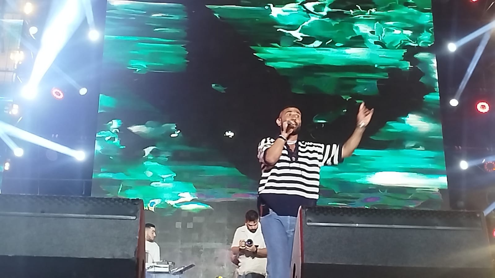 المطرب احمد سعد