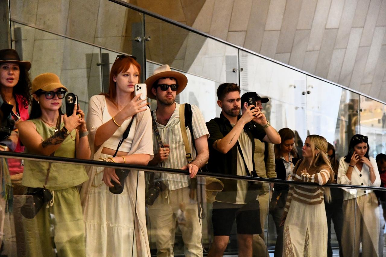 وفد من المؤثرين الأمريكين