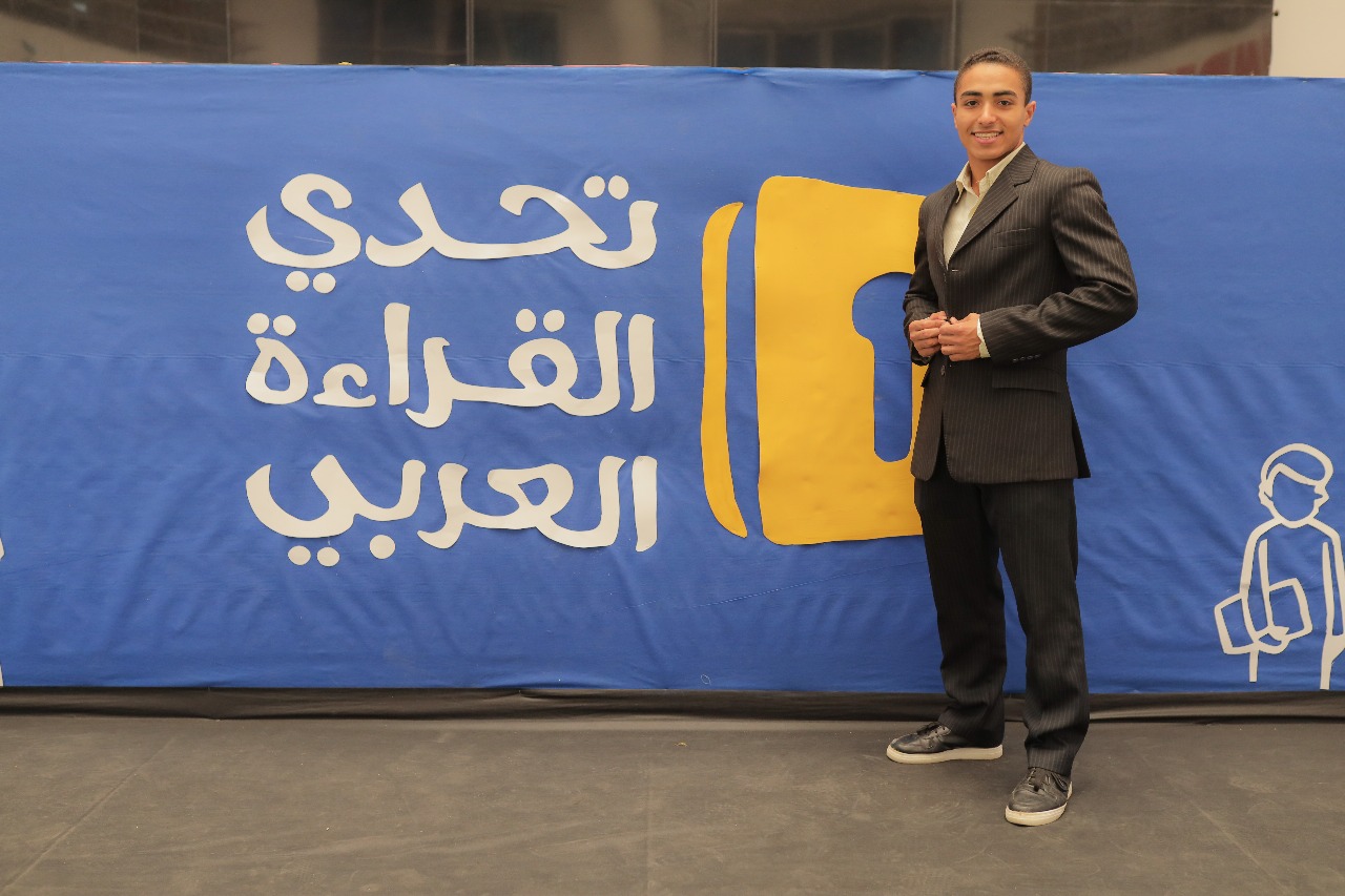 جانب من التكريم جانب من التكريم