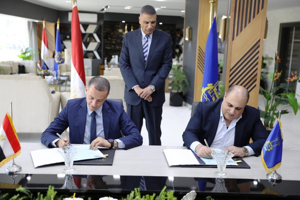 بروتوكول تعاون بين قصور الثقافة ومحافظة أسوان لإدراج مسرح فوزي فوزي ضمن الخريطة السياحية بروتوكول تعاون بين قصور الثقافة ومحافظة أسوان لإدراج مسرح فوزي فوزي ضمن الخريطة السياحية