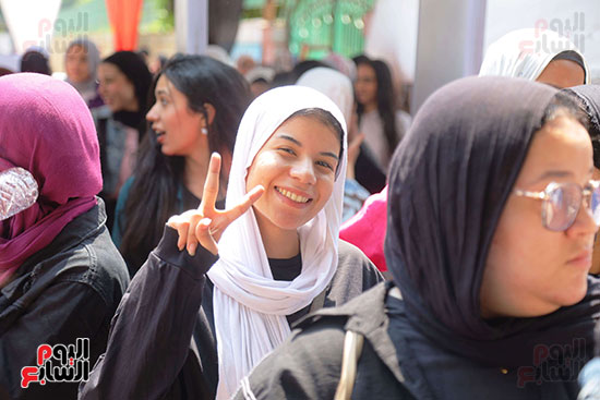 طلاب الثانوية العامة (13)