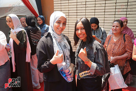 طلاب الثانوية العامة (10)