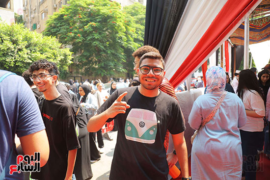 طلاب الثانوية العامة (7)