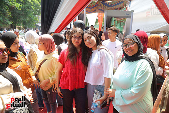 طلاب الثانوية العامة (18)