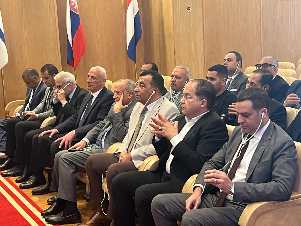 حضور المؤتمر_1