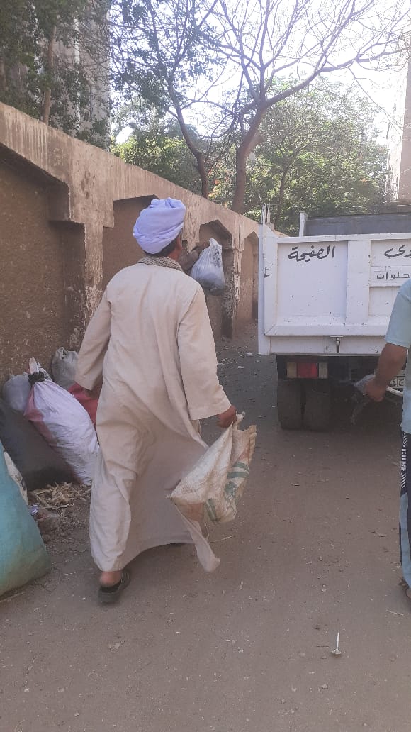بمحيط المدارس والمعاهد بمحيط المدارس والمعاهد