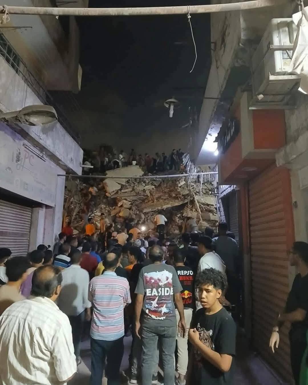 العقار المنهار بالسيدة زينب  (1)