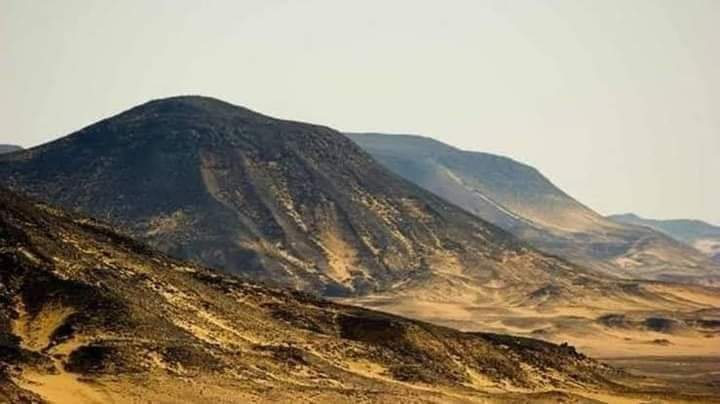 تكونت الصحراء السوداء من الصخور البركانية