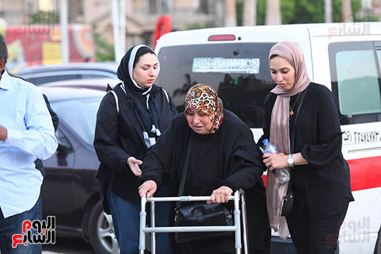 جنازة والدة المخرجة سارة وفيق (28)