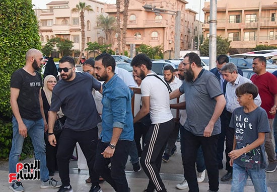 جنازة والدة المخرجة سارة وفيق (8)