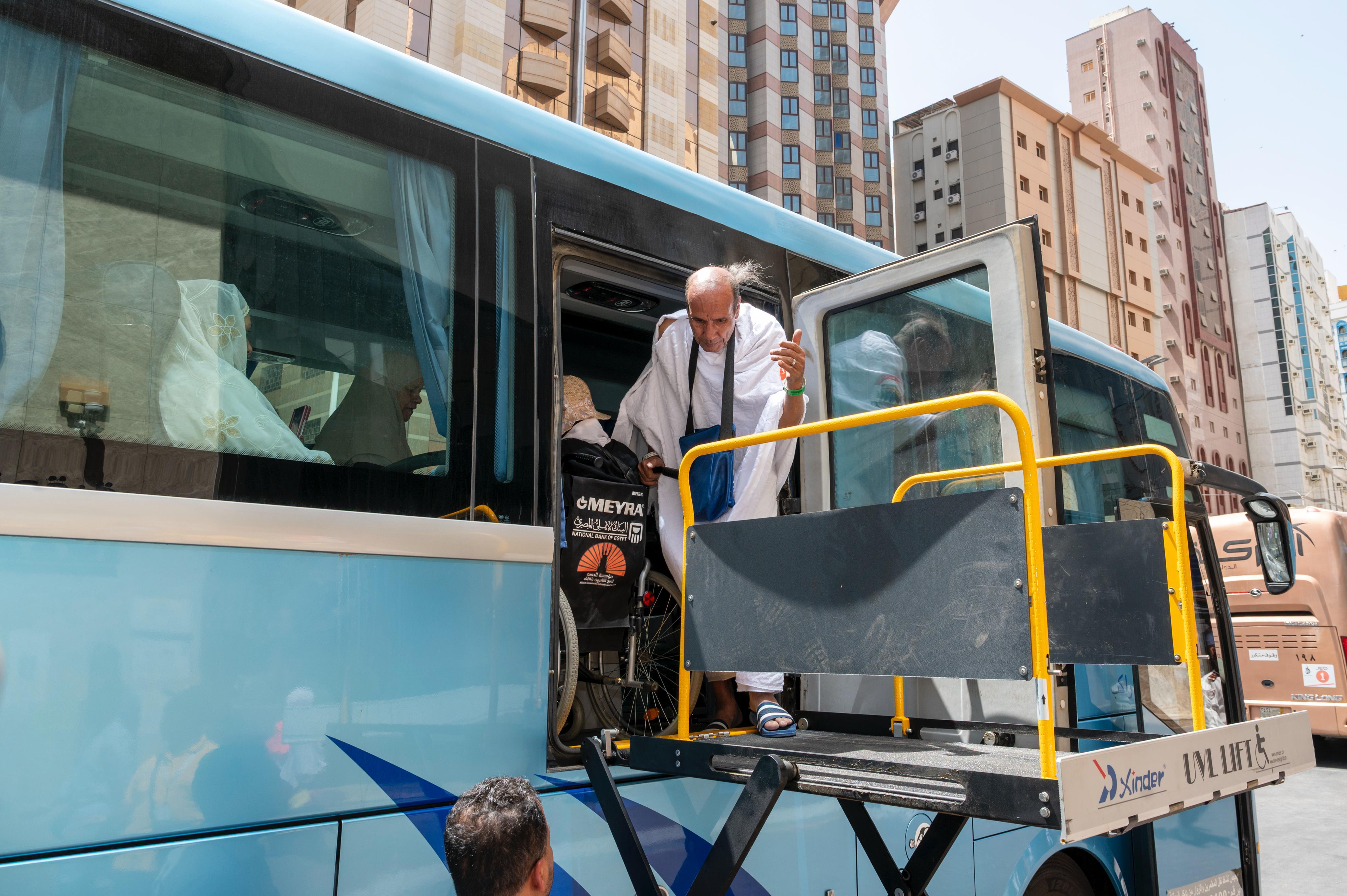 abd464cc-15df-4e51-b44b-10cae9cf0c49