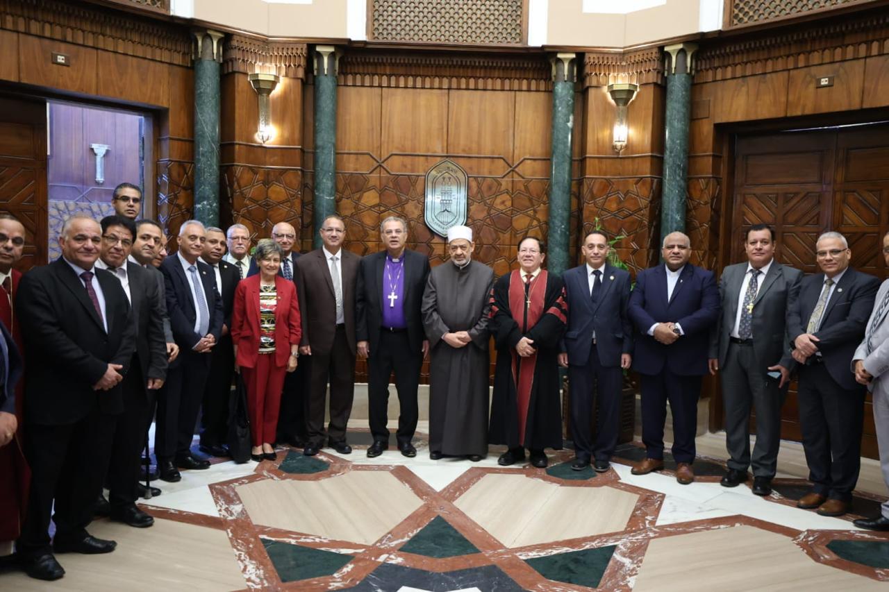 شيخ الأزهر يستقبل رئيس الطائفة الإنجيليَّة والوفد المرافق له