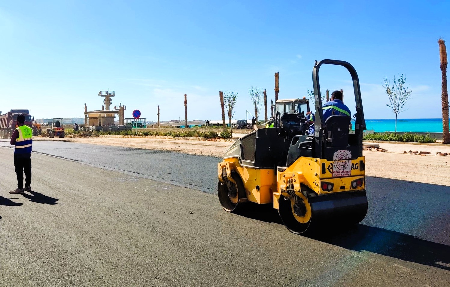 انهاء اعمال رصف كورنيش مطروح