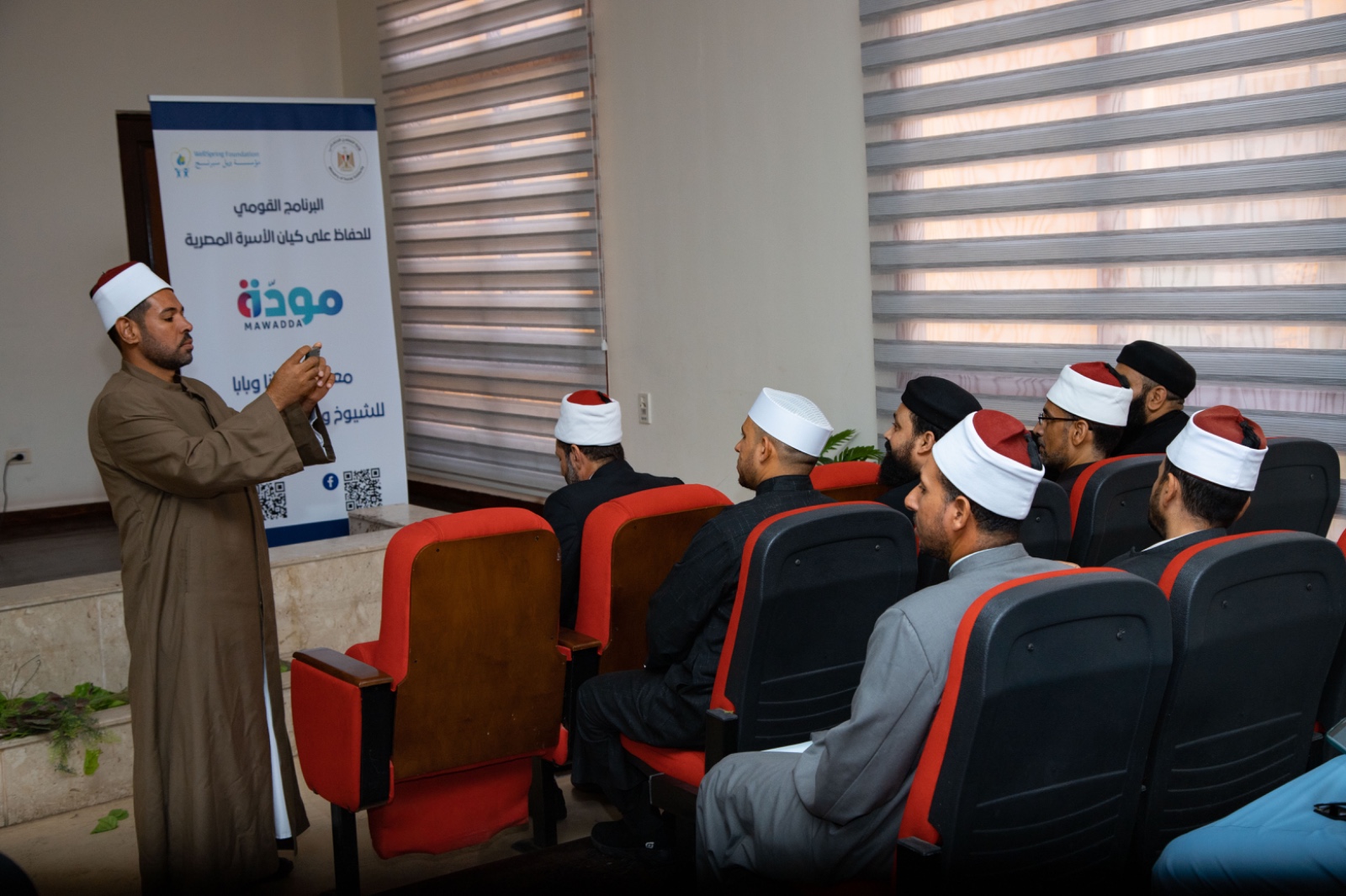 انطلاق معسكرات "أنا وبابا" للشيوخ والكهنة