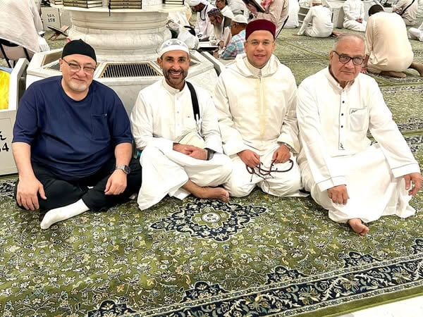 أحمد سعد مع الشيخ خالد الجندي والشيخ رمضان عبد الرازق ودكتور سعد الدين الهلالي