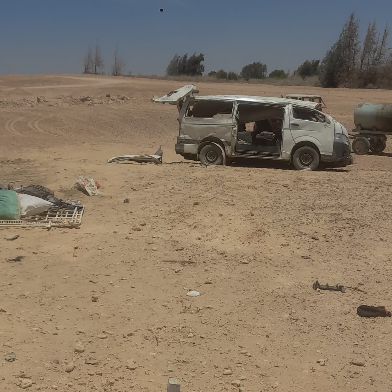 جانب من الحادث جانب من الحادث