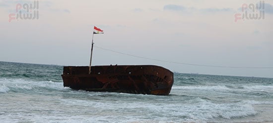 شاطئ-السفينة-بالعريش