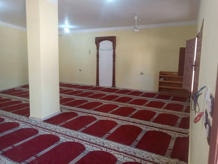 مصلي داخل مركز شباب مصلي داخل مركز شباب