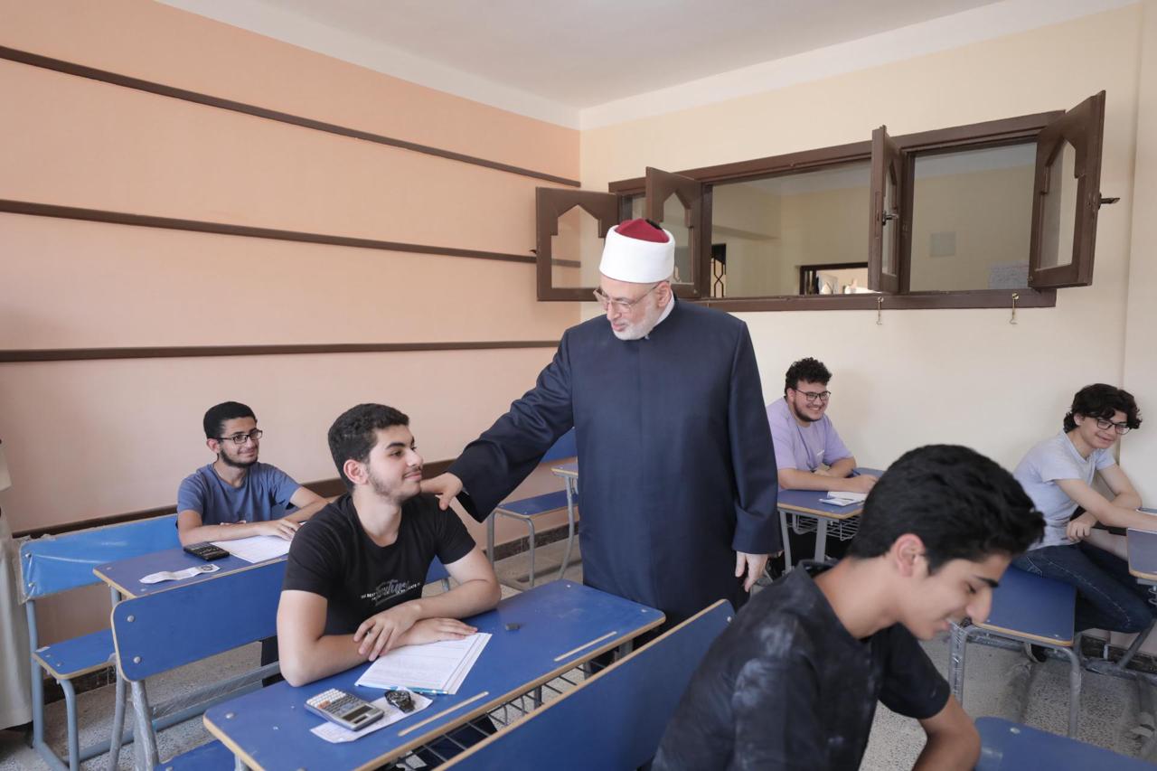 جانب من جولة وكيل الأزهر
