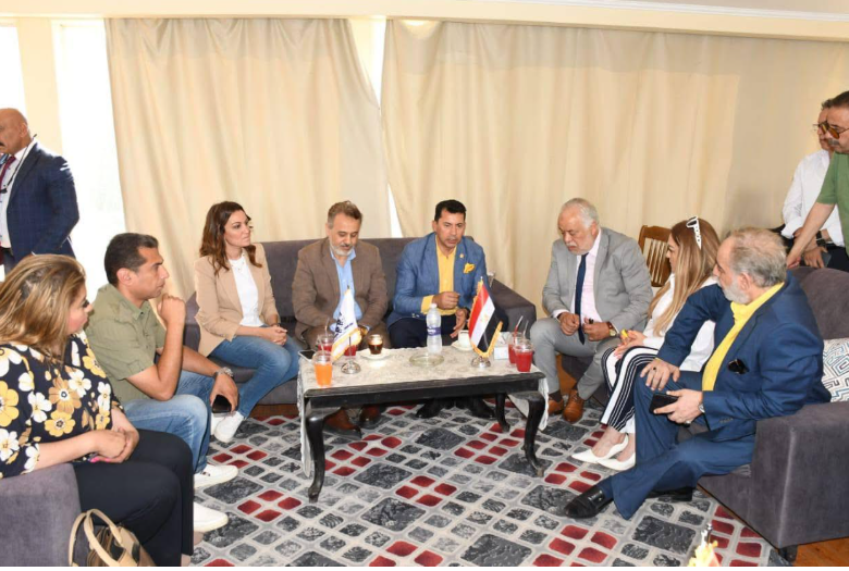 وزير الشباب والرياضة فى نادى نقابة الممثلين